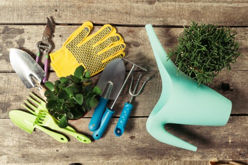 Gardeners Colyers maintaining a neat and healthy garden